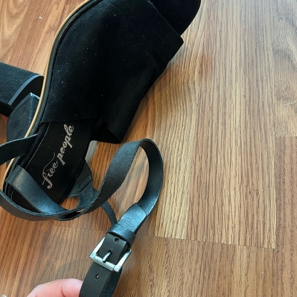 Free People See Ya There Heel Suede Sandals Size 40 Black Fall Block - Picture 12 of 15